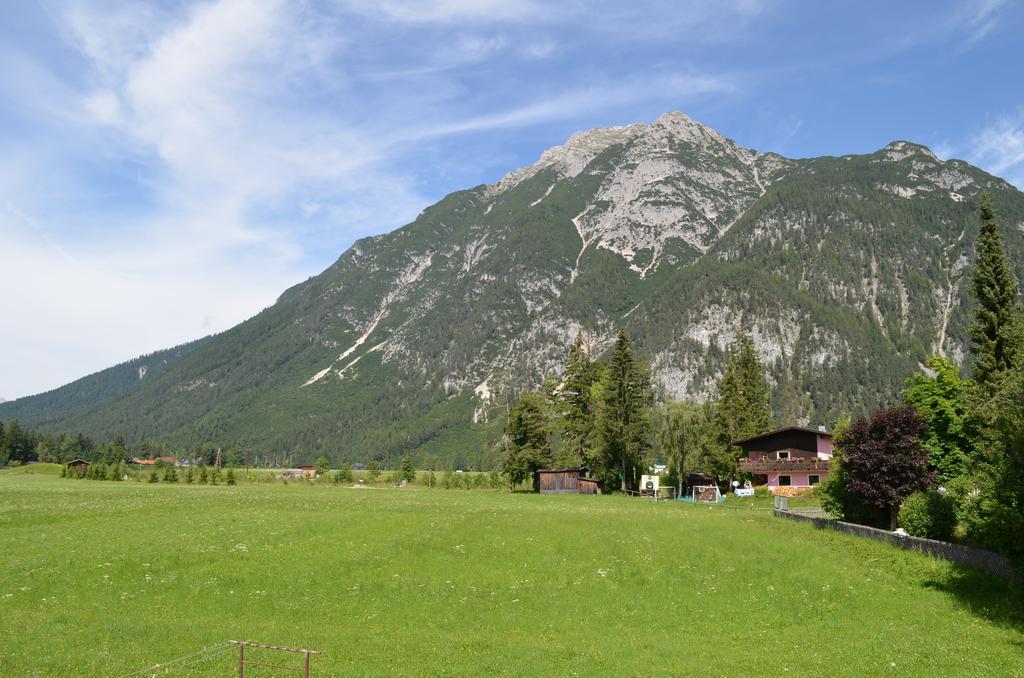 Отель Laerchenhof Лойташ Экстерьер фото